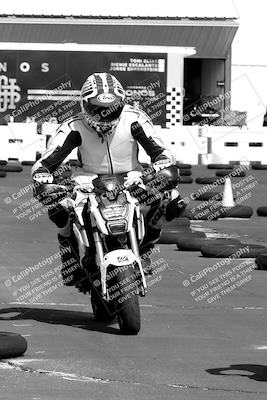 media/Mar-20-2023-Moto Forza (Mon) [[d0bbc59e78]]/Around the Pits/